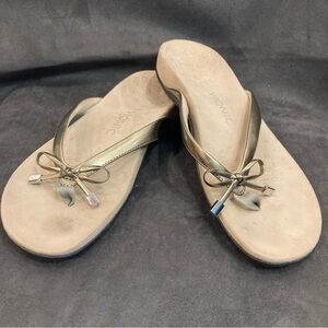 VIONIC Sz 9 Rest Bella li Pewter  Colourway Slip On Comfort Slip On Small Bow